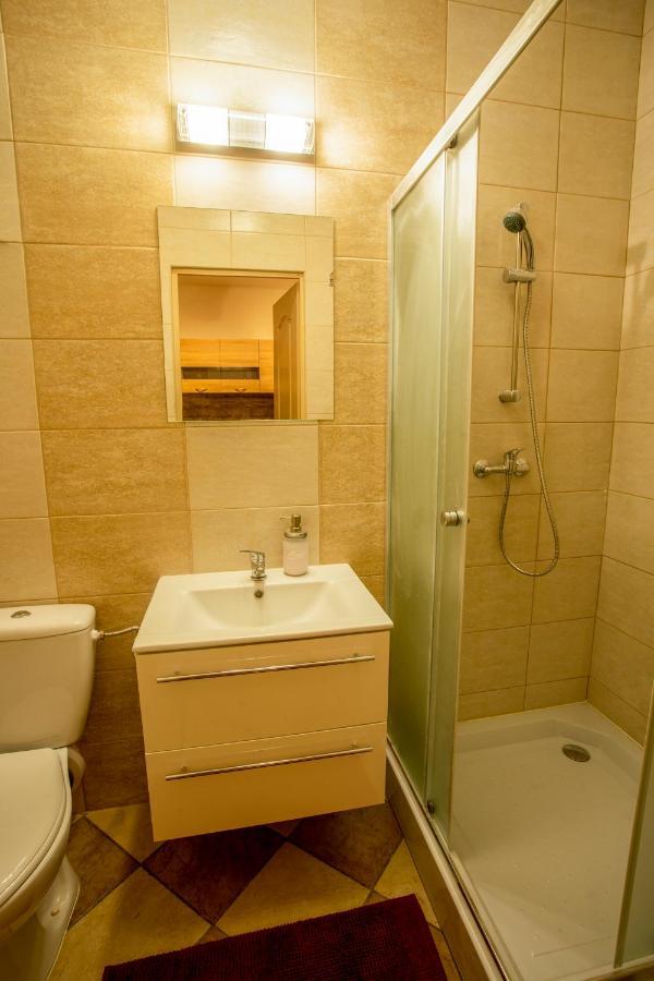 Szitakoeto Apartman Еґер Екстер'єр фото